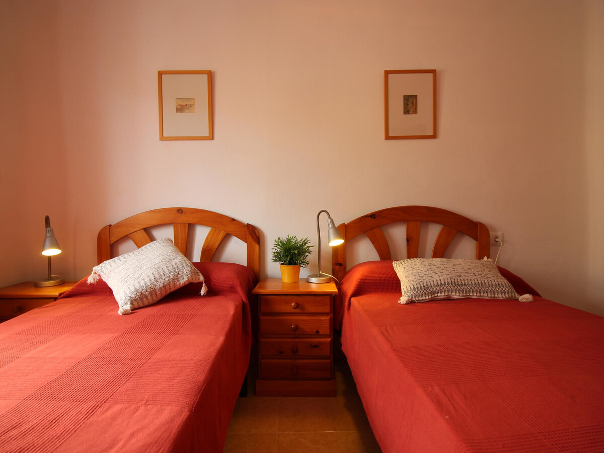 Appartement 6 pers. centre Roses, terrasse solarium - Photo 8