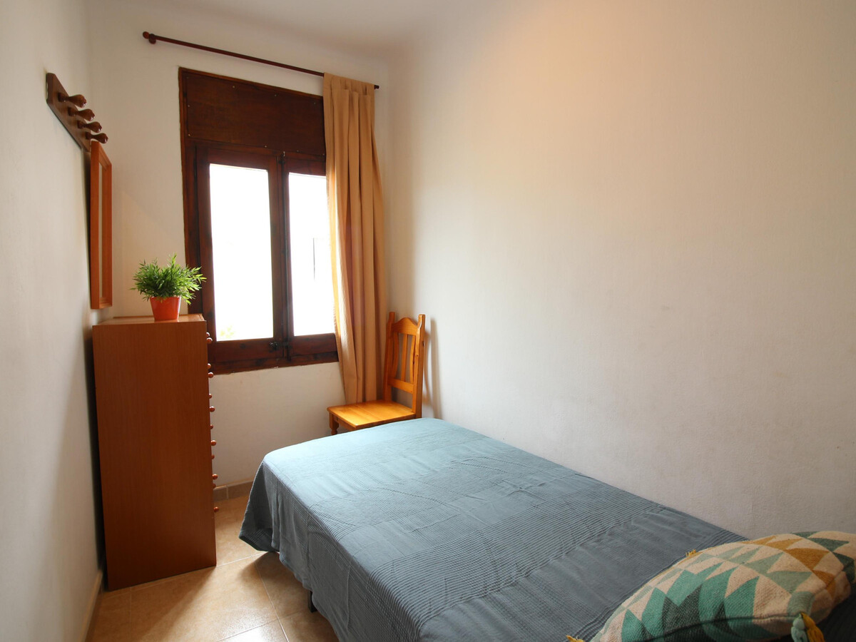 Appartement 6 pers. centre Roses, terrasse solarium - Photo 11