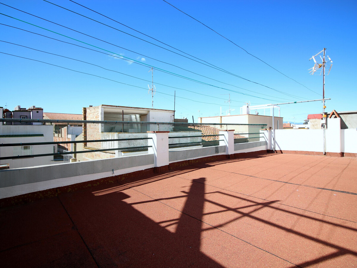 Appartement 6 pers. centre Roses, terrasse solarium - Photo 15