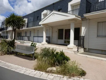 Location appartement à Saint Gilles Croix de Vie, Agréable T2 proche plage à Saint-Gilles-Croix-de-Vie avec garage privé