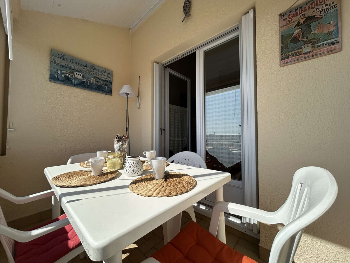 Studio mezzanine balcon fermé, 200m plage à Saint-Hilaire-de-Riez - Photo 2