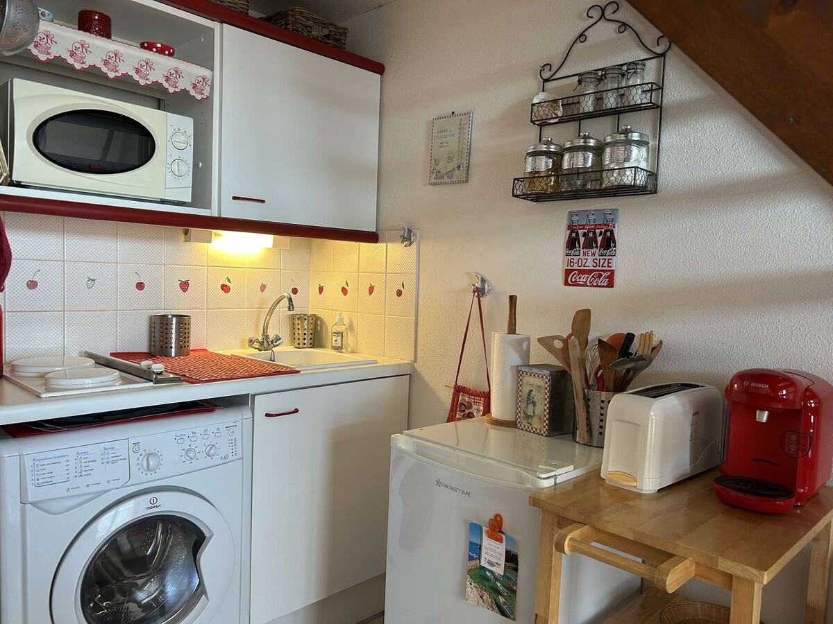 Studio mezzanine balcon fermé, 200m plage à Saint-Hilaire-de-Riez - Photo 5