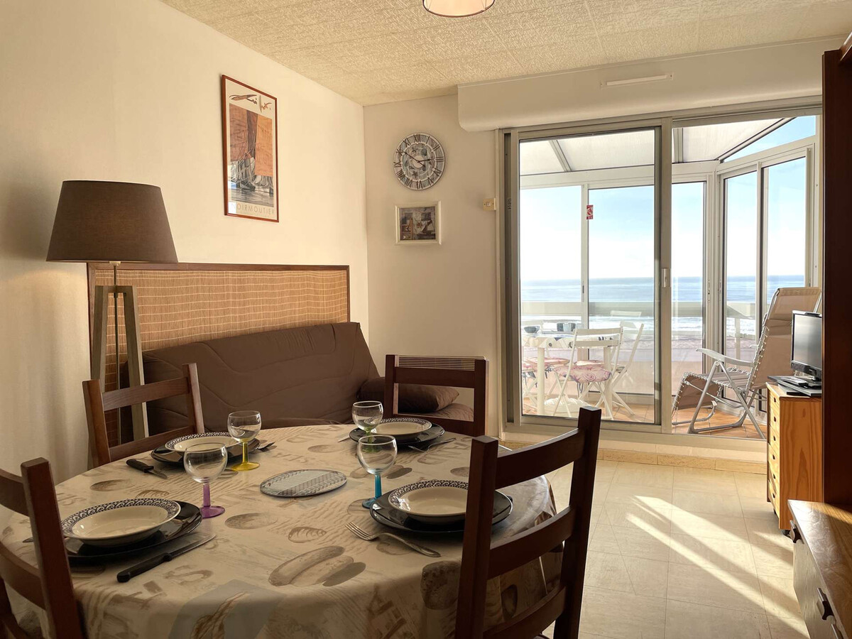 T2 vue mer avec garage, 5e étage à Saint-Gilles-Croix-de-Vie - Photo 4