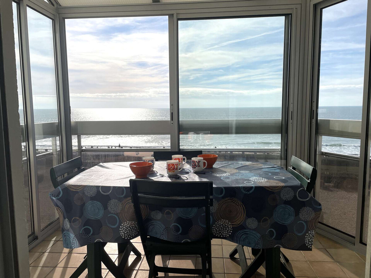 Appart 2 pièces vue mer et balcon fermé à Saint-Gilles-Croix-de-Vie - Photo 1