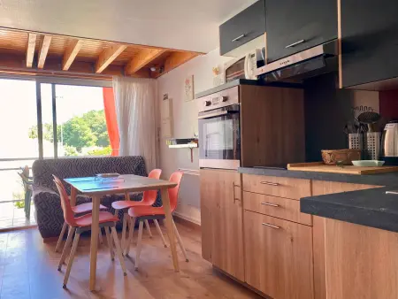 Location appartement à Longeville sur Mer, Pavillon à 150m de la plage, 5 couchages