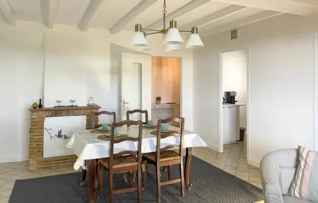 Appartement 70m² sur domaine viticole avec piscine : photo 4