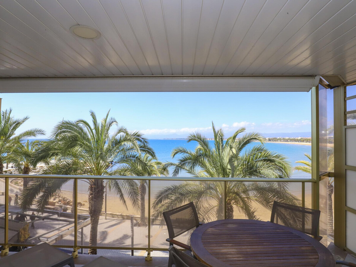 Appartement face à la mer à Salou, 2 ch, terrasse - Photo 1