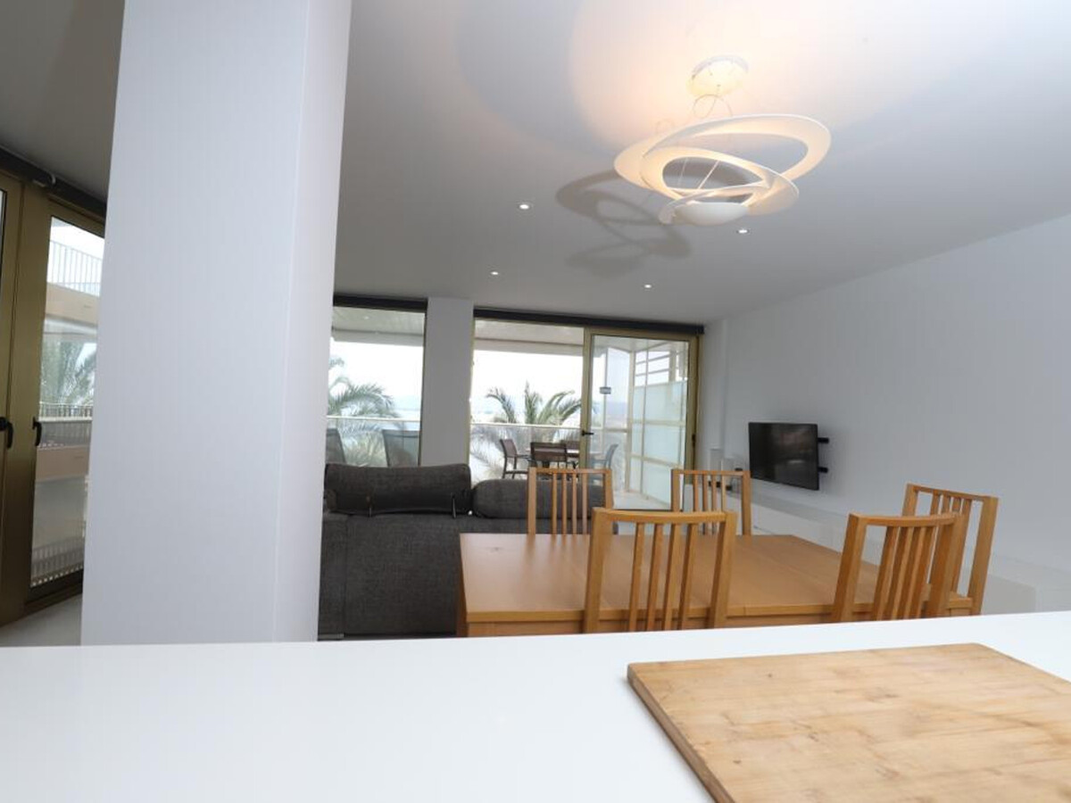 Appartement face à la mer à Salou, 2 ch, terrasse - Photo 4