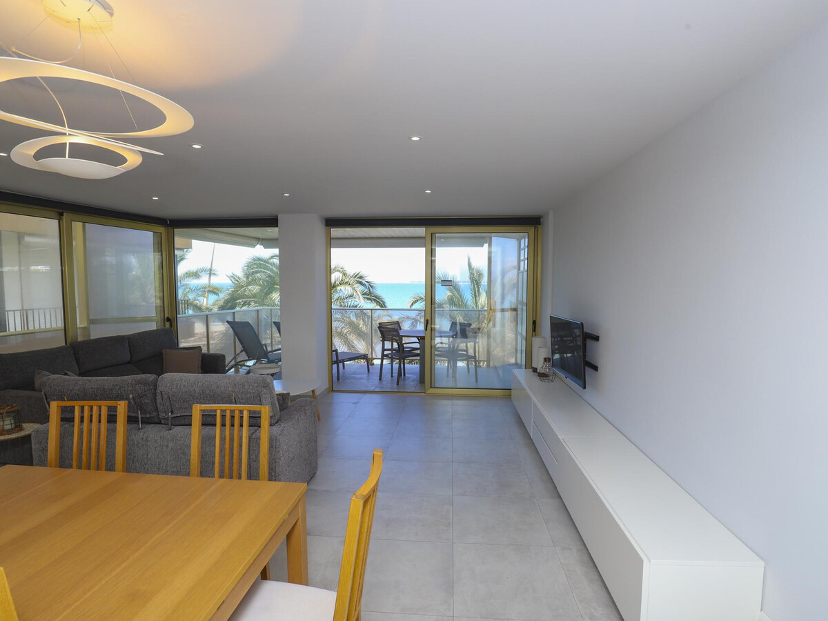 Appartement face à la mer à Salou, 2 ch, terrasse - Photo 6
