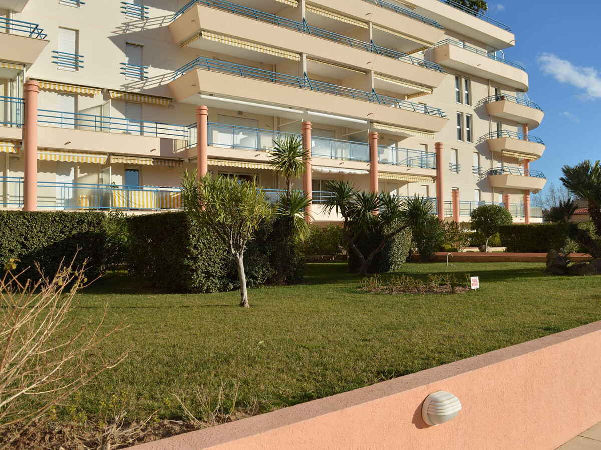 Studio cabine 4 couchages à Fréjus, piscine et plage - Photo 12
