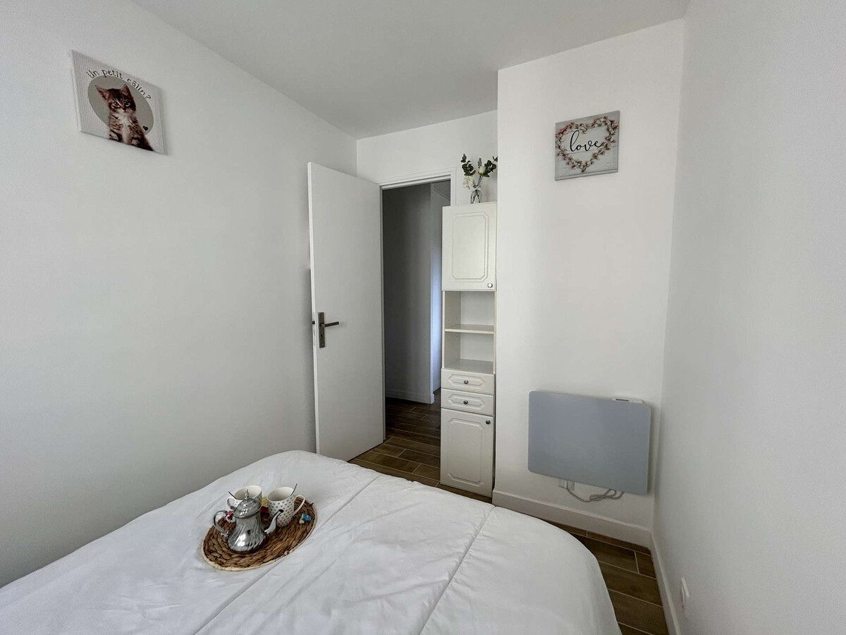 Appartement 2 pièces Fréjus, 300 m du port - Photo 9