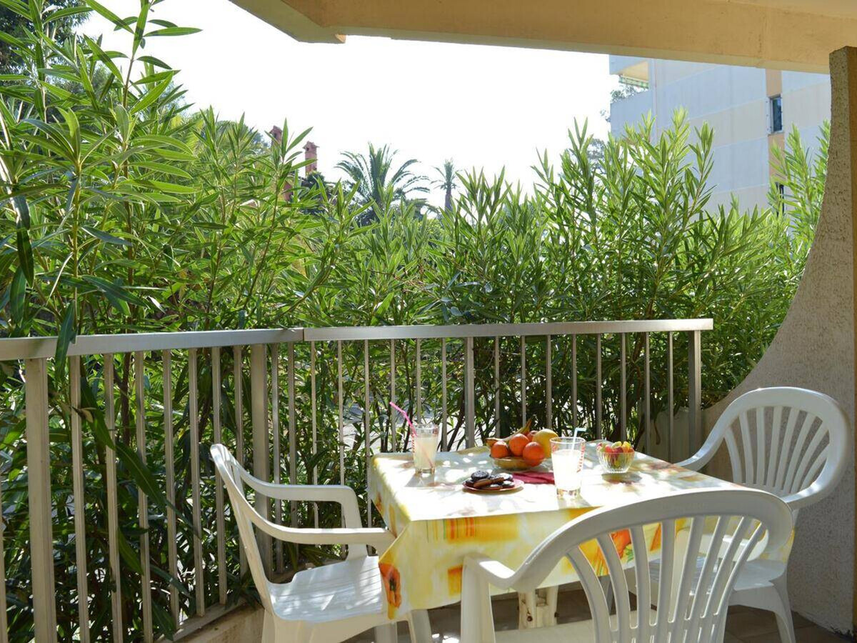 T3 terrasse et garage à 900m de la mer - Saint-Raphaël - Photo 1
