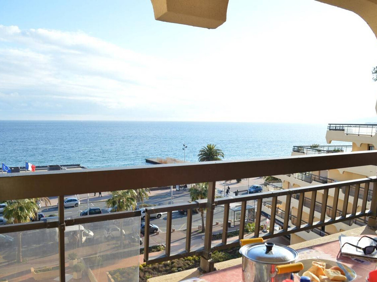 Studio cabine vue mer à Fréjus, 200 m de Port - Photo 12