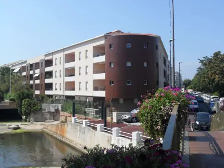 3 pièces climatisé avec terrasse, piscine et garage : photo 17