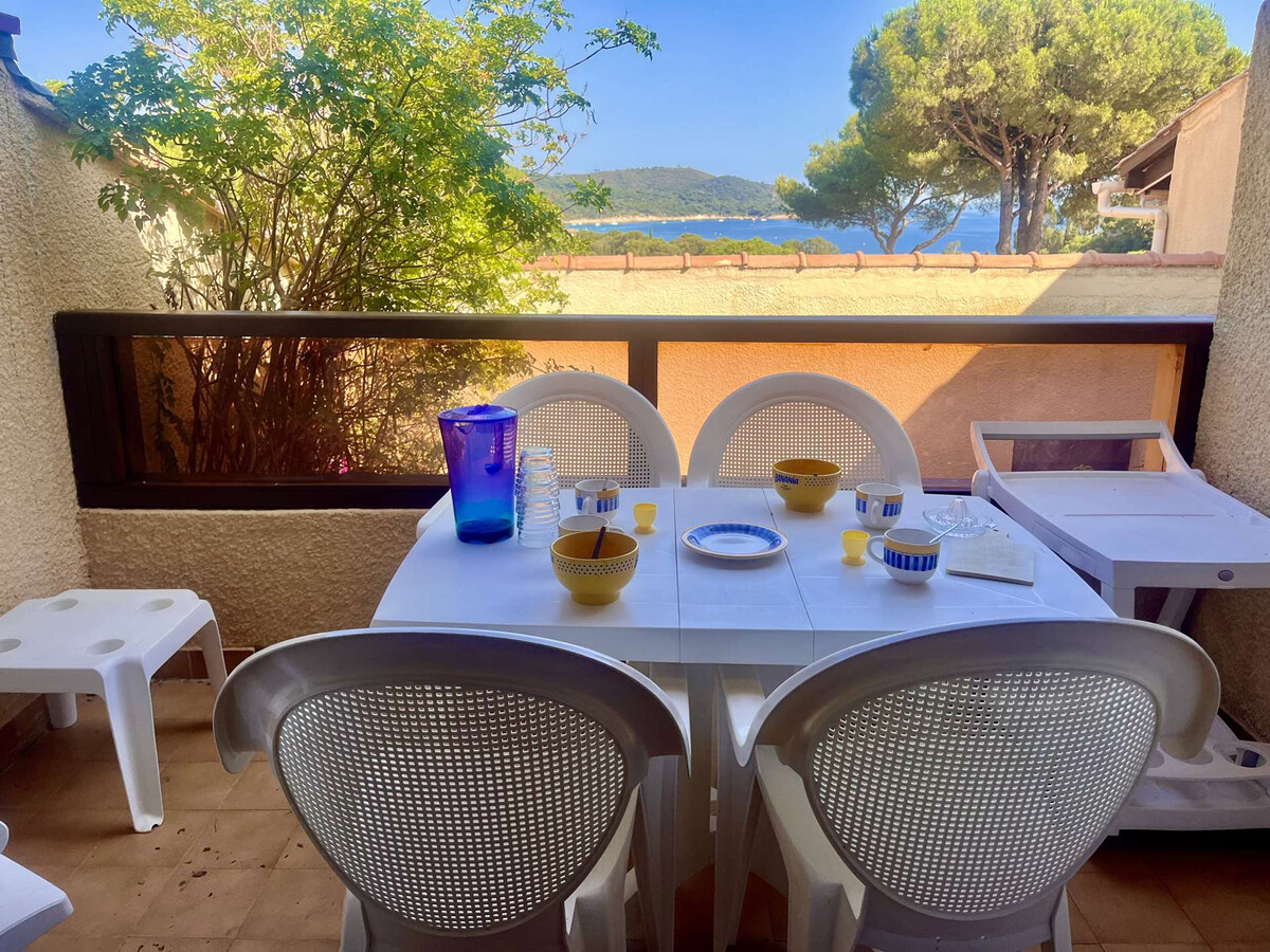 Appartement 3 pièces climatisé, terrasse vue mer à La Croix-Valmer - Photo 1
