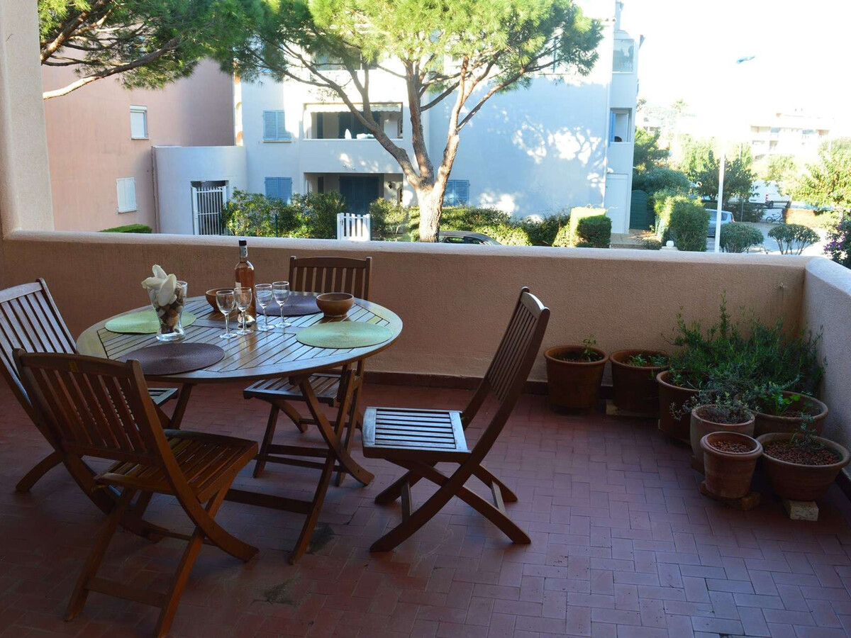 Studio mezzanine 4 couchages à Cavalaire, terrasse 15 m² - Photo 1