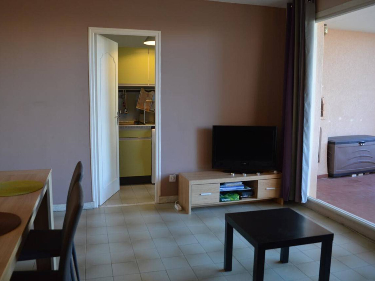 Studio mezzanine 4 couchages à Cavalaire, terrasse 15 m² - Photo 3