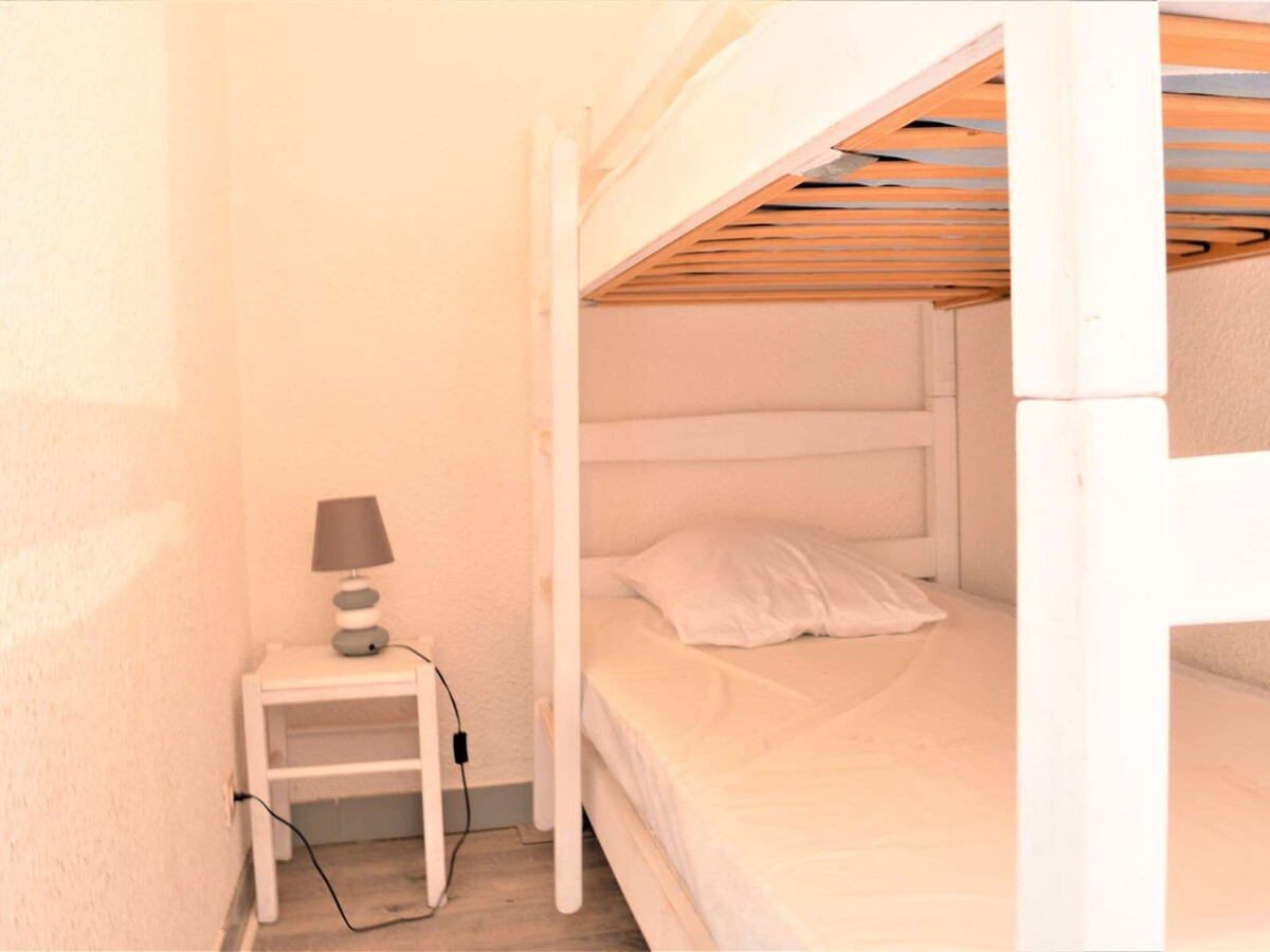 Studio cabine 4 pers. avec terrasse et parking à Cavalaire - Photo 7