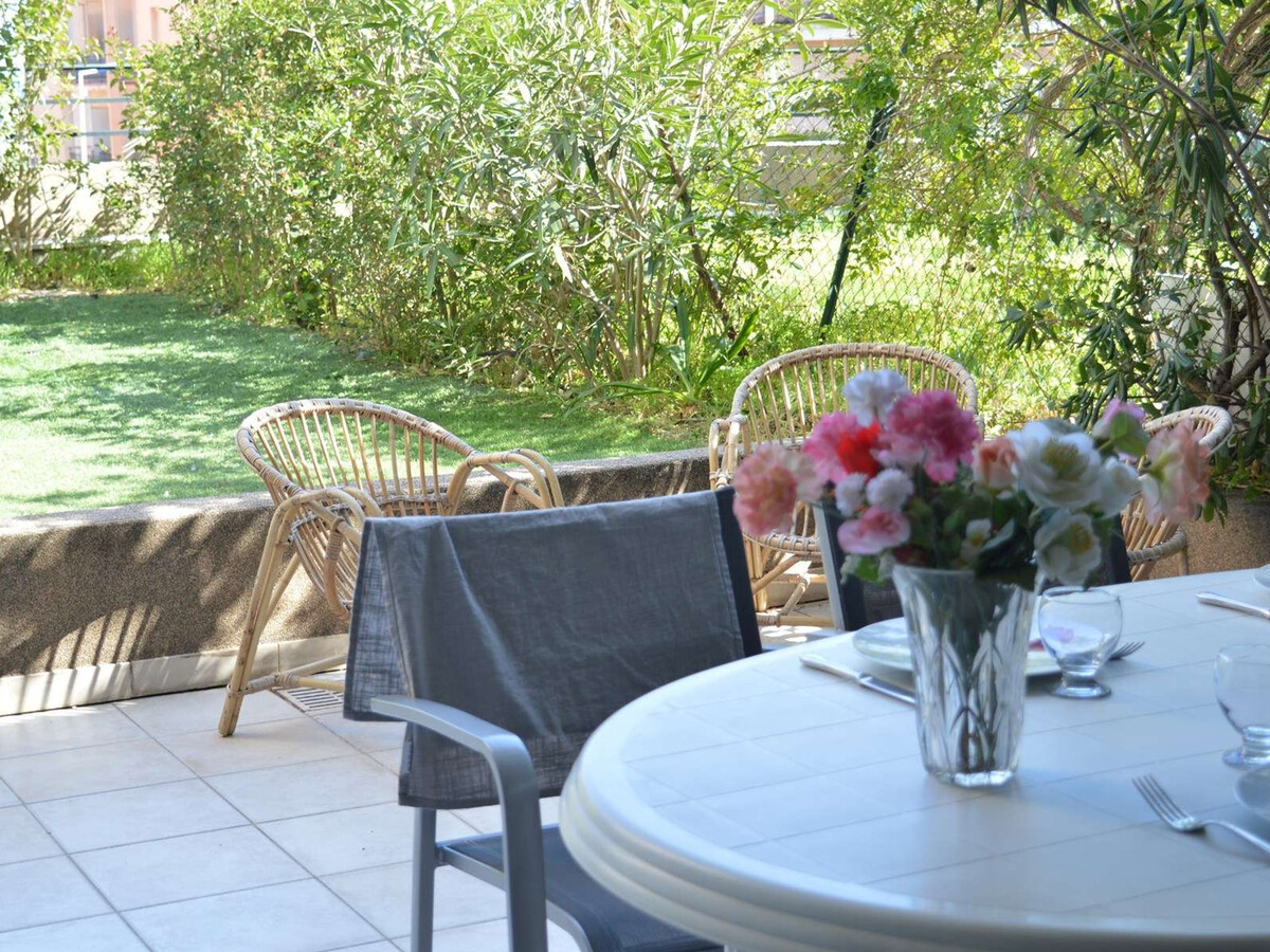 Appartement avec jardin privatif à 180m de la plage - Photo 3