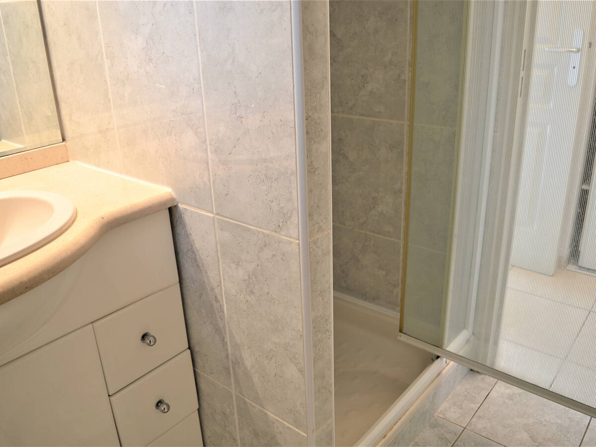 Appartement avec jardin privatif à 180m de la plage - Photo 9