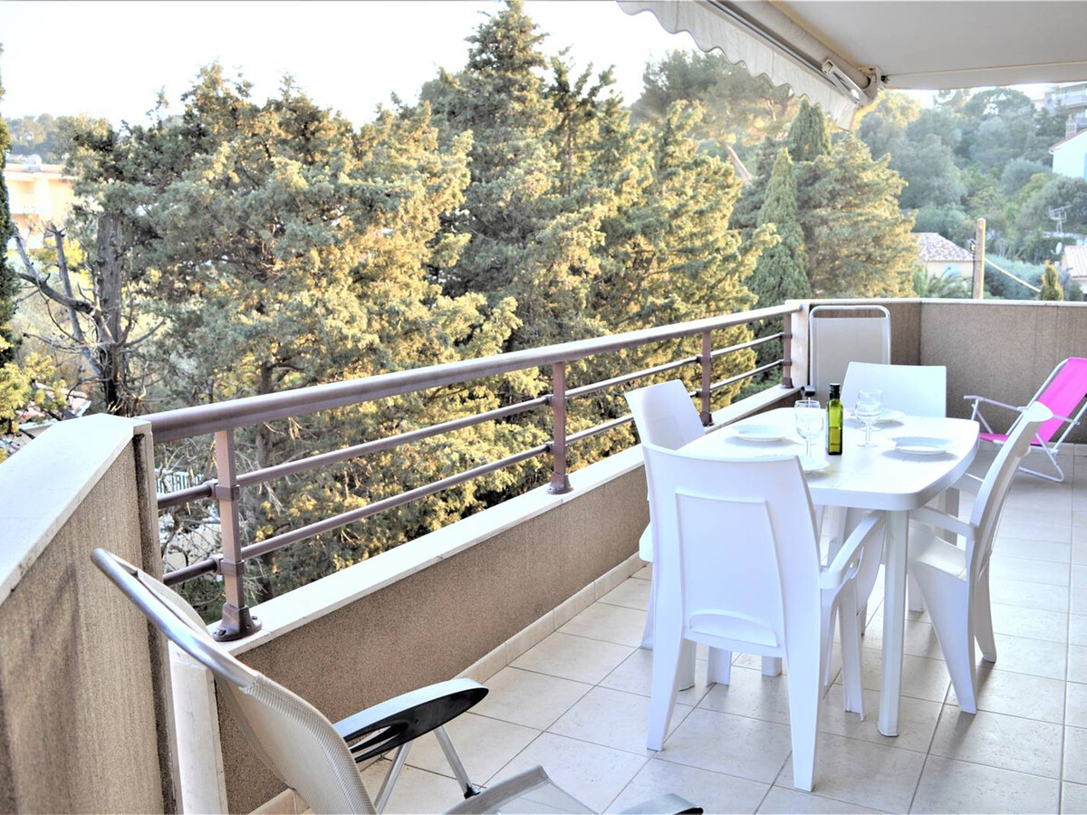 T3 lumineux terrasse sans vis-à-vis à Cavalaire - Photo 3