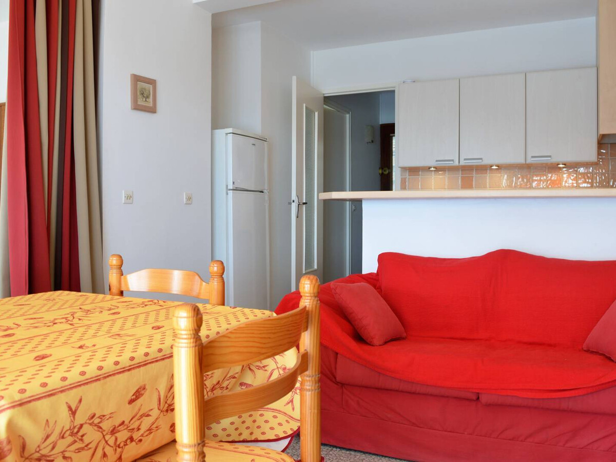 T2 avec balcon à 300m de la plage, Le Lavandou - Photo 4