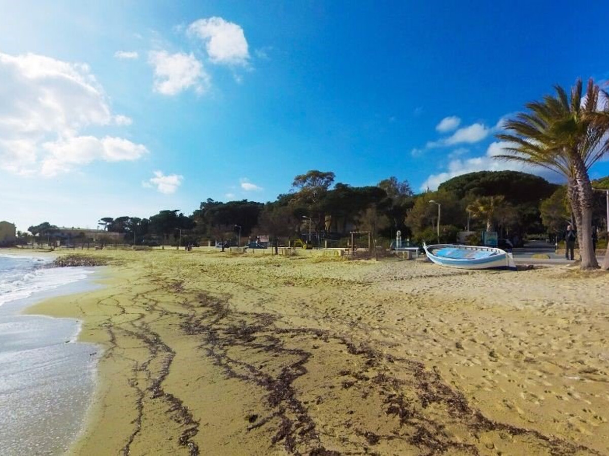 T2 avec balcon à 300m de la plage, Le Lavandou - Photo 11