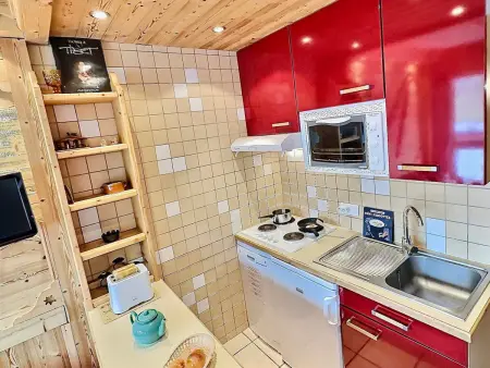 Appartement 30m² Tignes, balcon sud au pied des pistes : photo 4