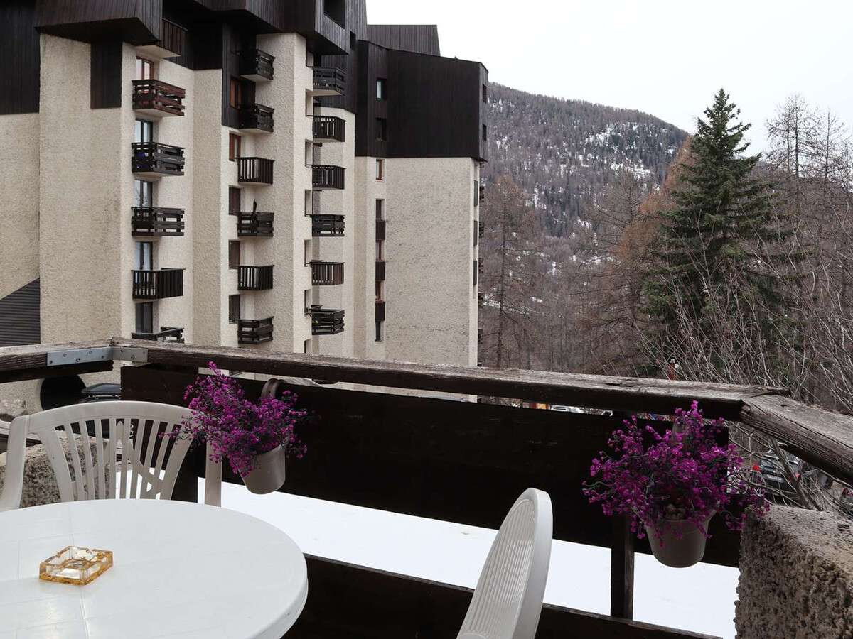 Studio 4 pers aux Orres, accès direct pistes - Photo 10