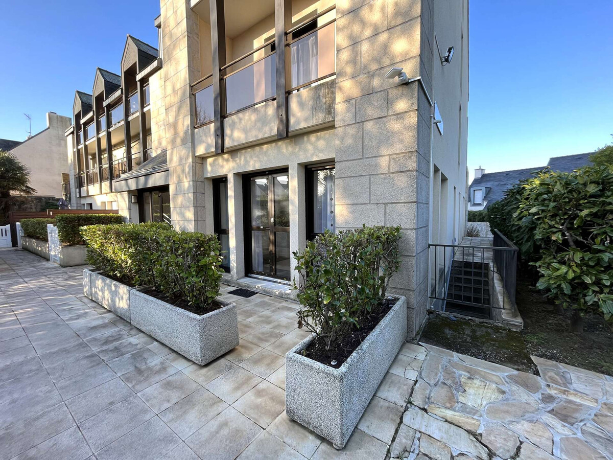 Appartement rez-de-chaussée, terrasse, parking privé à Bénodet - Photo 2