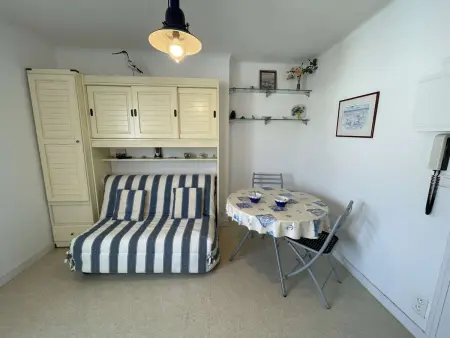Location appartement à Notre Dame de Monts, Studio agréable à 20m de la plage - 2 personnes