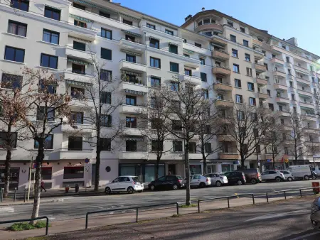 Annecy centre - Appartement 3 pièces avec parking près du lac - Photo 13