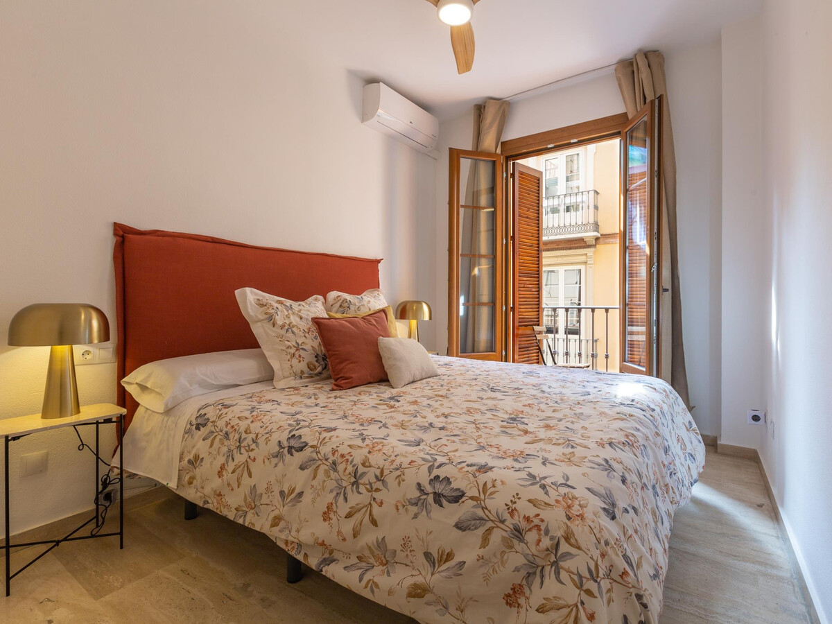 Appartement 3 chambres, 2 balcons au cœur de Málaga - Photo 1