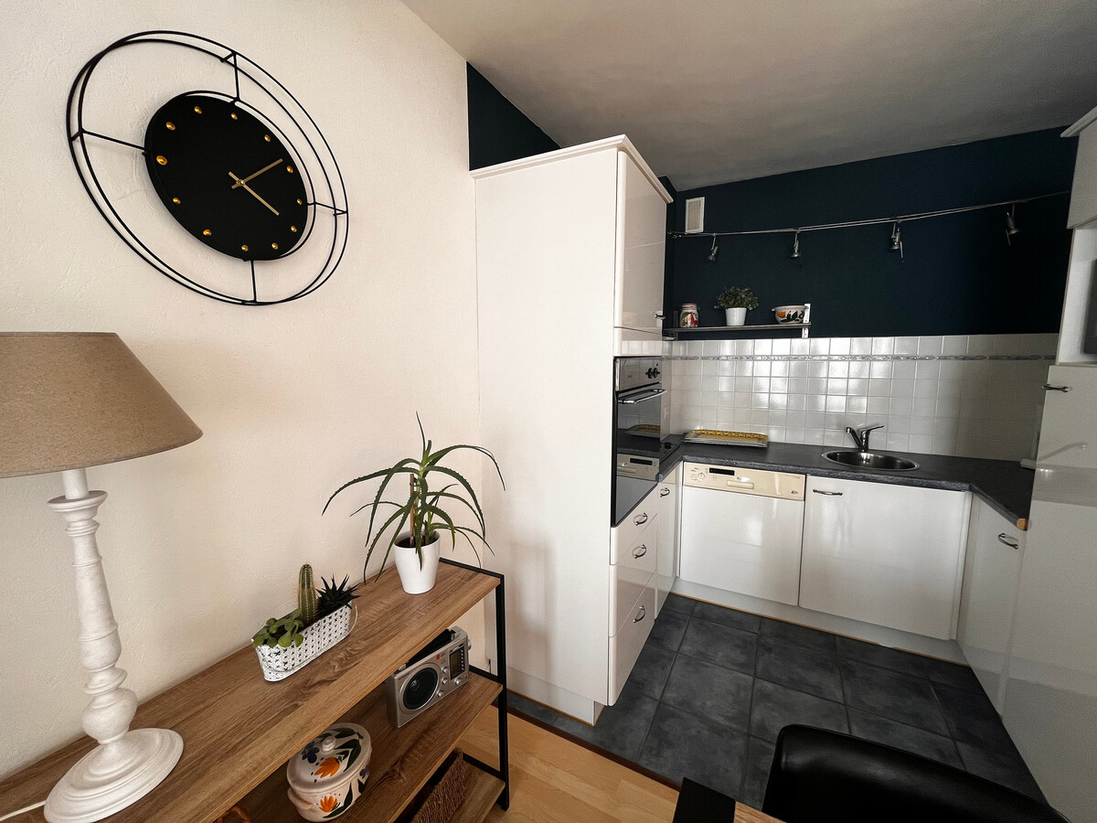 Studio face mer avec balcon et garage aux Sables-d'Olonne - Photo 9