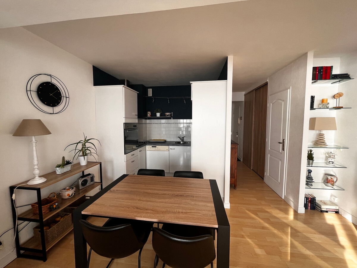 Studio face mer avec balcon et garage aux Sables-d'Olonne - Photo 10