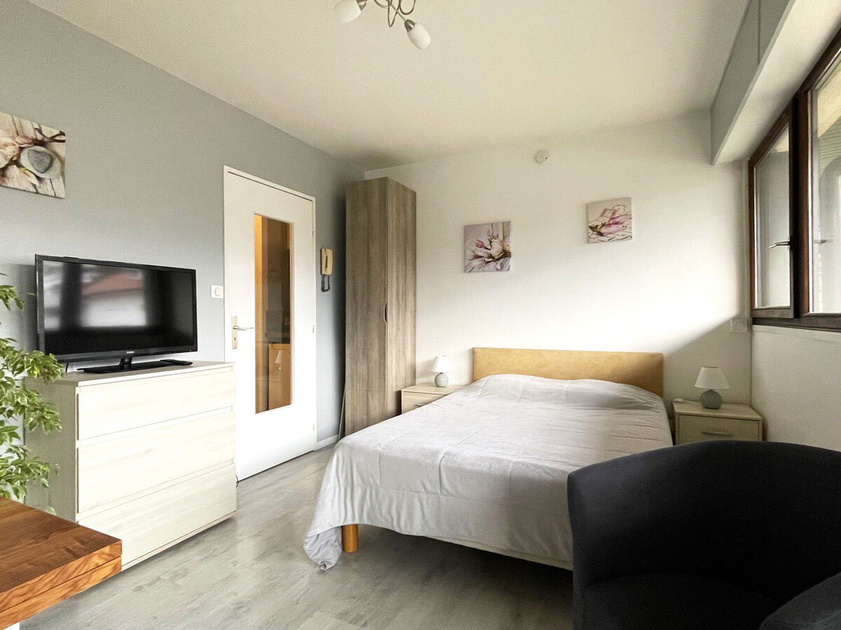 Studio 21 m² avec parking sécurisé à Aix-les-Bains - Photo 7