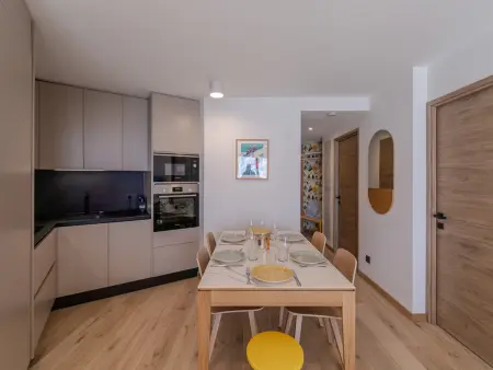 Appartement moderne 2 pièces, proche pistes, Courchevel : photo 3