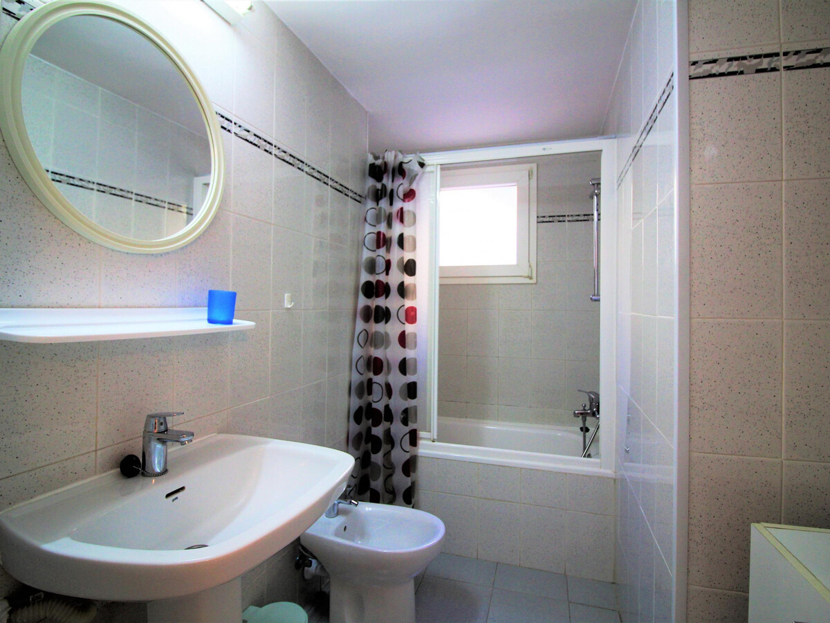 Appartement 6 personnes face au port de Roses - Photo 9