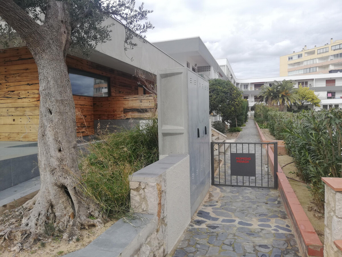 Studio rénové 30 m² à 30m de la plage, Roses - Photo 12