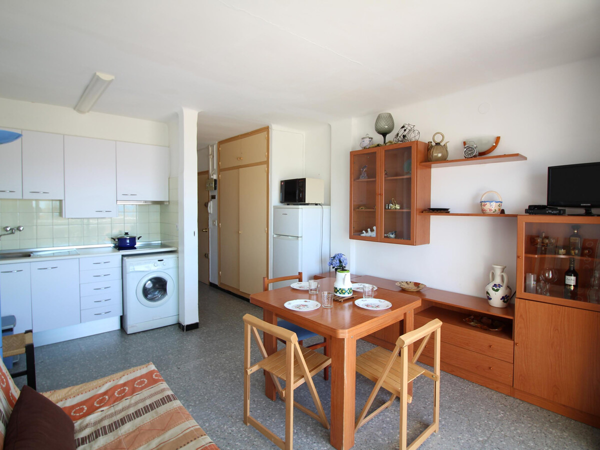 Appartement vue mer, terrasse 12 m² à Roses - Photo 6
