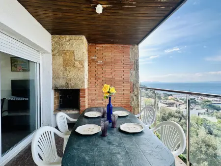 Appartement à Roses, 2 chambres, terrasse, pour 6 personnes : photo 5