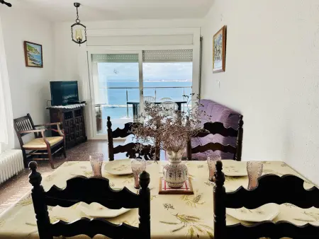 Appartement à Roses, 2 chambres, terrasse, pour 6 personnes : photo 10
