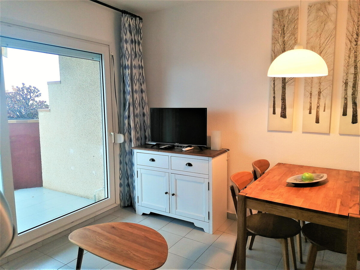 Appartement 35 m² face au port de Roses, terrasse 10 m² - Photo 6