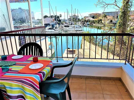 Appartement lumineux pour 6 à Roses, près de la mer et des plages : photo 2