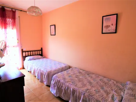 Appartement lumineux pour 6 à Roses, près de la mer et des plages : photo 7