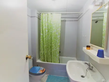 Appartement lumineux pour 6 à Roses, près de la mer et des plages : photo 9