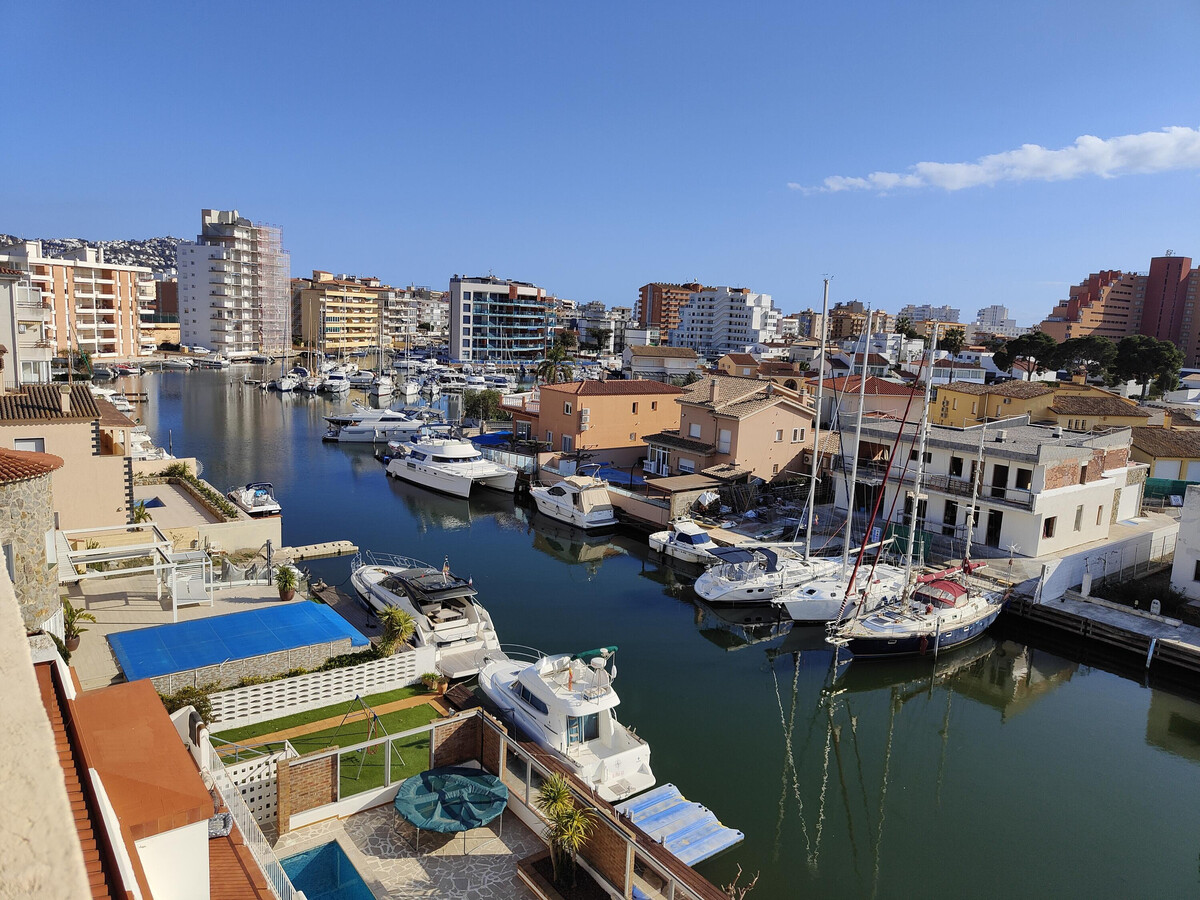 P.Thalasa : appartement 6 personnes à Roses, près de la mer - Photo 4