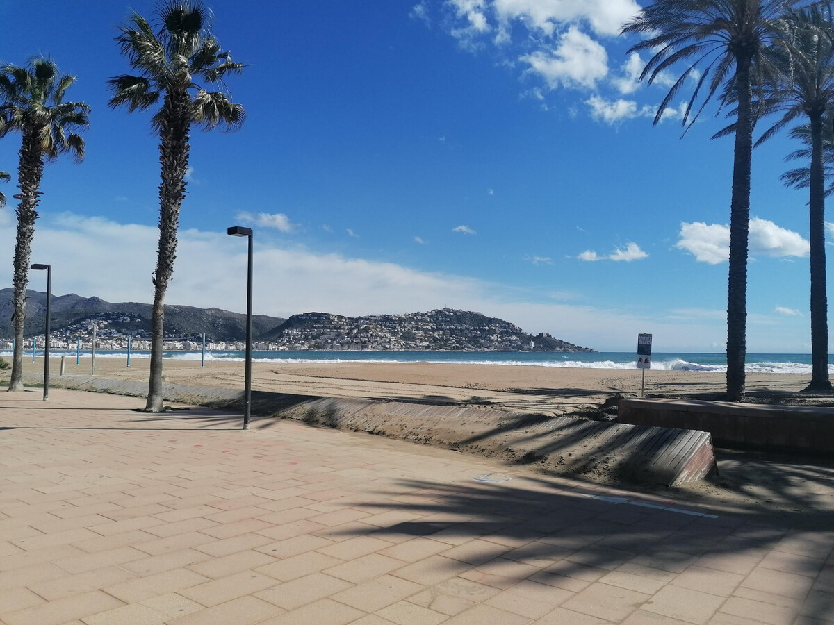 P.Thalasa : appartement 6 personnes à Roses, près de la mer - Photo 27