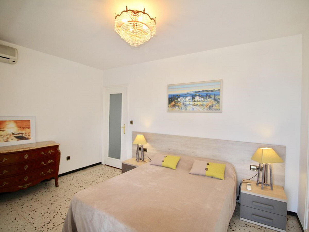 Appartement 130m² front de mer, 8 personnes à Roses - Photo 18
