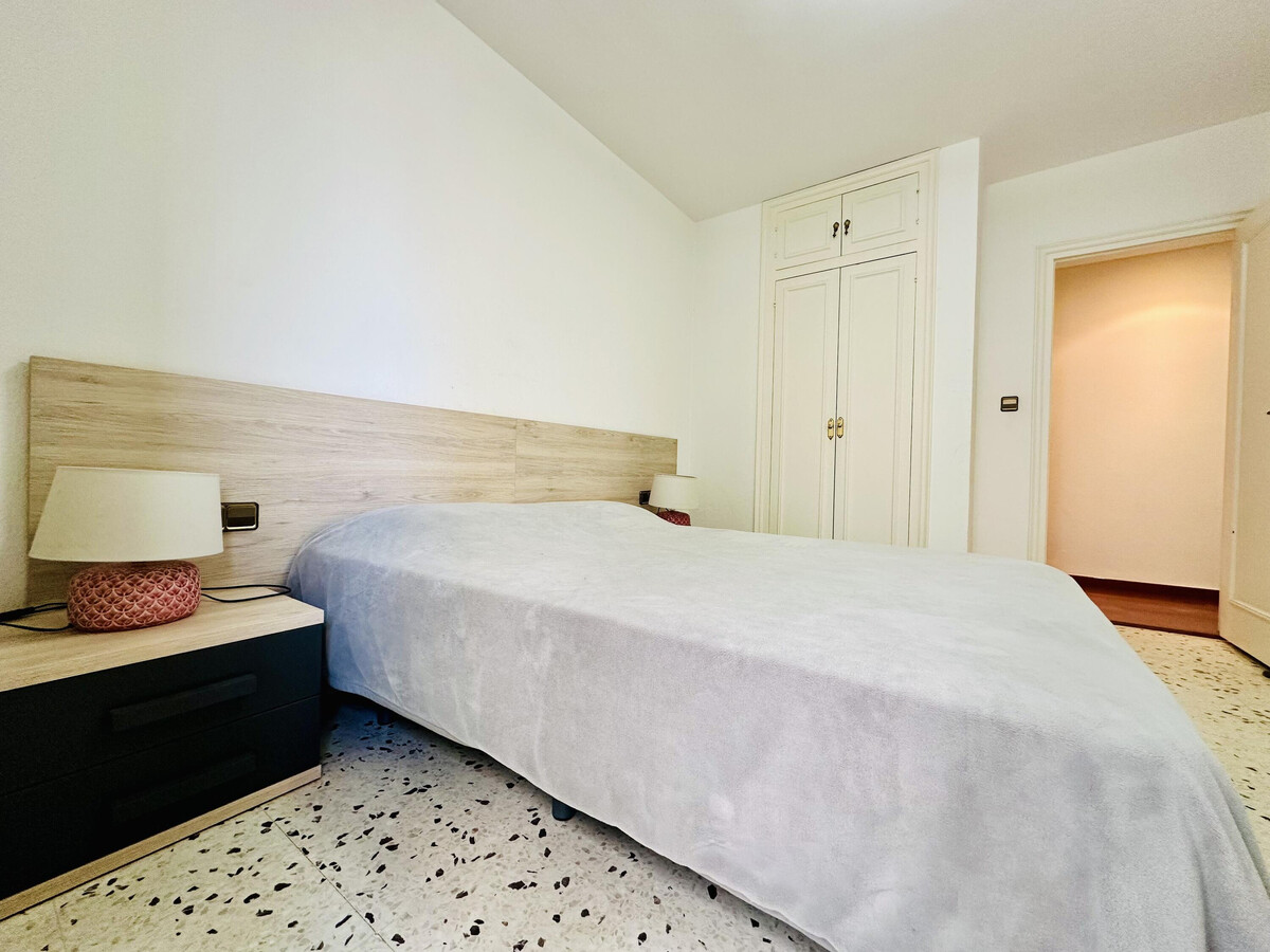 Appartement 130m² front de mer, 8 personnes à Roses - Photo 33